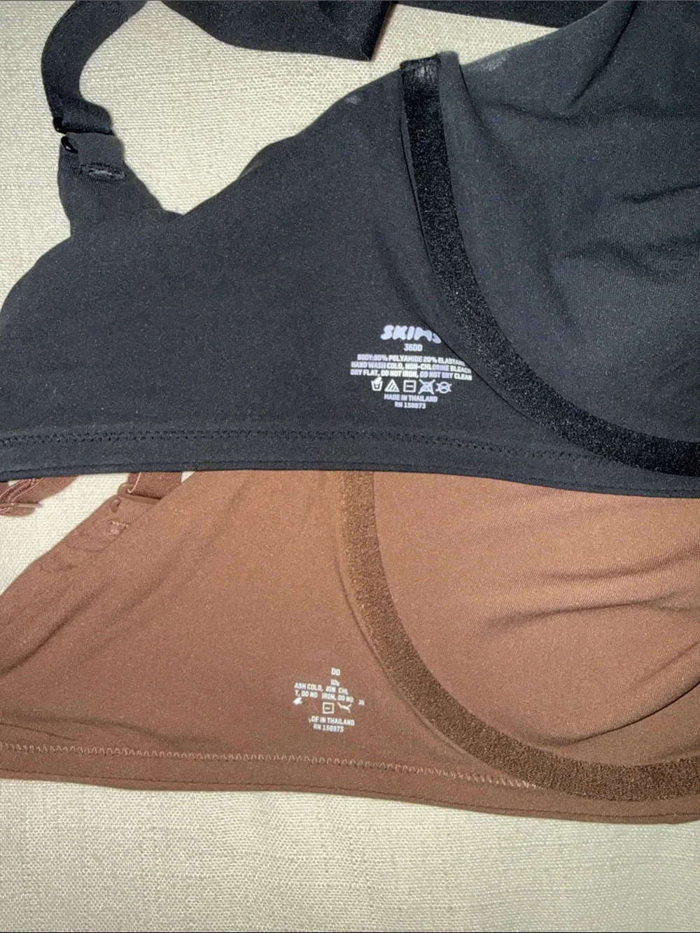 2 Skims fits everybody Women’s Underwire Support Bra - Black and Brown - Picture 2 of 2